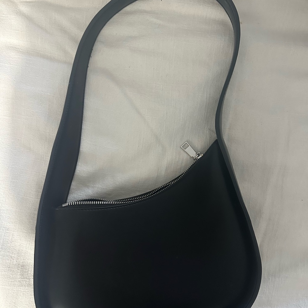 Melie Bianco black shoulder bag